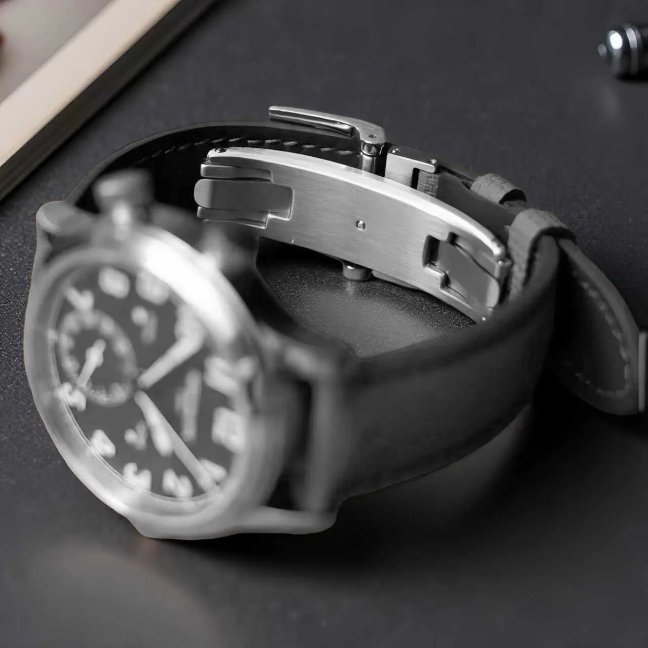 Zapięcie do paska zegarka typu – Luxury Watch Investment recenzja i cena