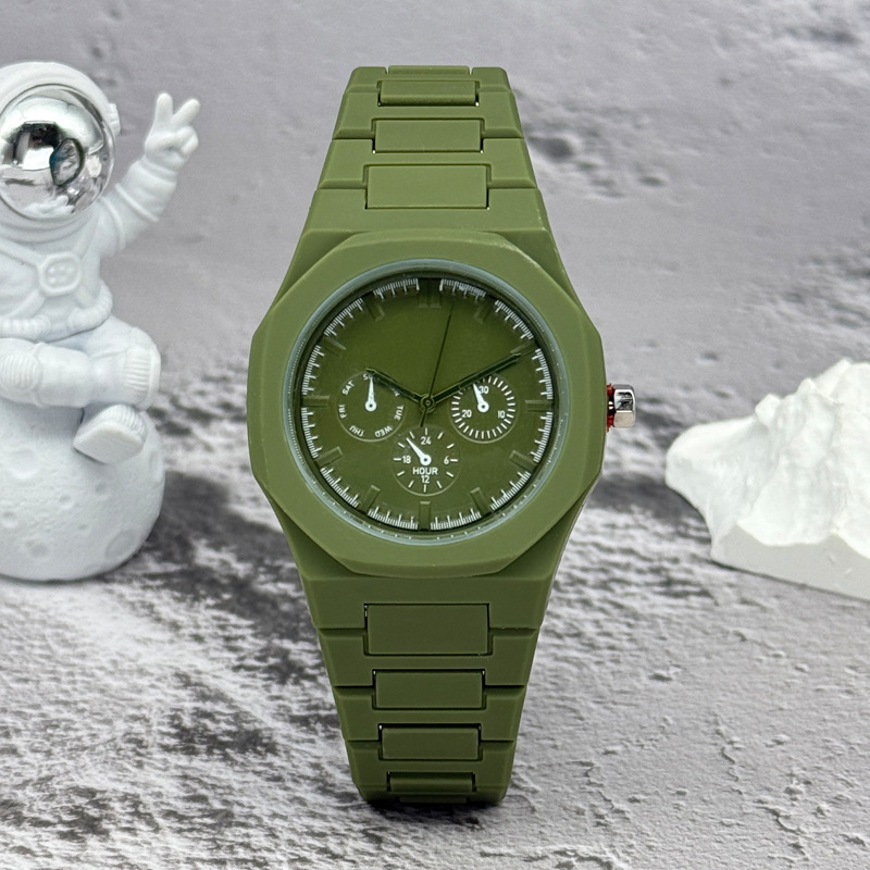 Zegarek damski i męski znanej  – Luxury Watch Investment recenzja i cena